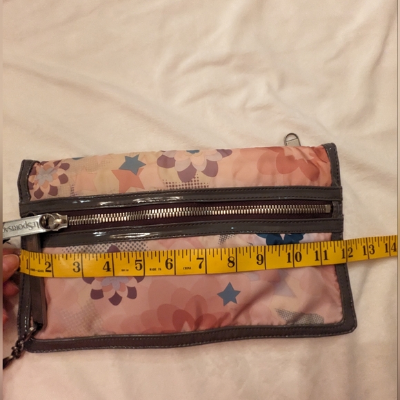 New! LeSportsac x Stella McCartney Patterned Silver Chain Clutch Wallet NWOT - Picture 6 of 8